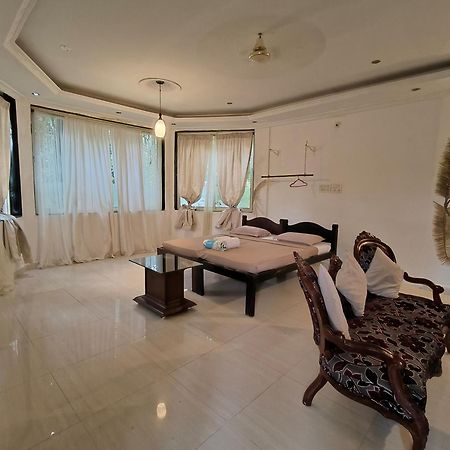 J-House, Spacious Apartments With Balconies, Thalassa 1Min Away Siolim Εξωτερικό φωτογραφία