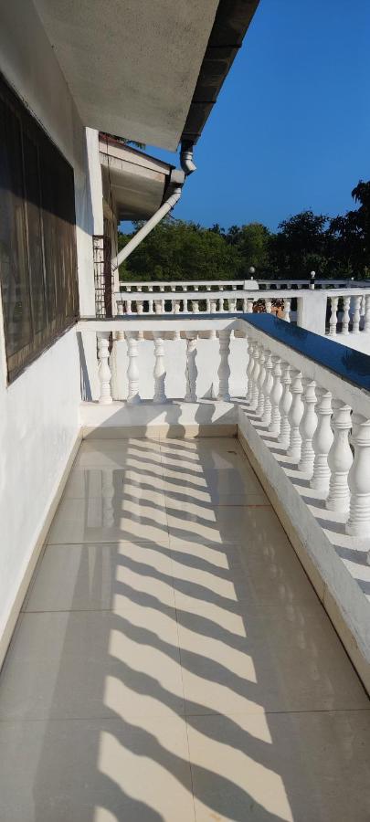 J-House, Spacious Apartments With Balconies, Thalassa 1Min Away Siolim Εξωτερικό φωτογραφία